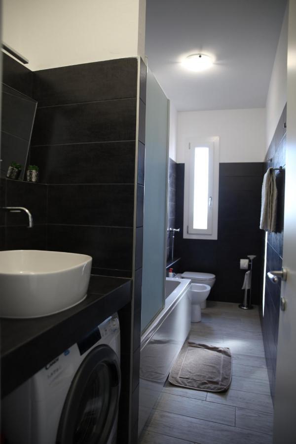 Appartement Panoramico Vicino A Fiere E Stadio Milan
